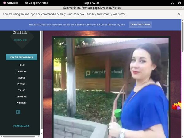 Livelaughcum.modelcentro.com Free Videos